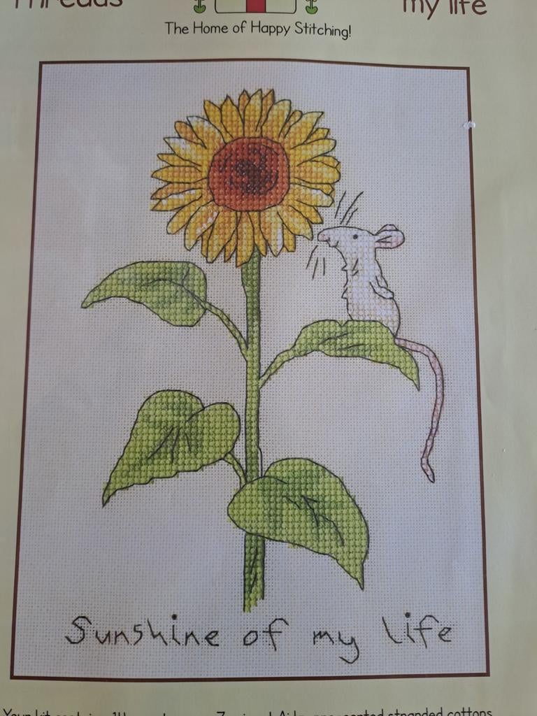 Nieuw Compleet borduurpakket - zonnebloem van Bothy Threads, Hobby en Vrije tijd, Borduren en Borduurmachines, Ophalen of Verzenden