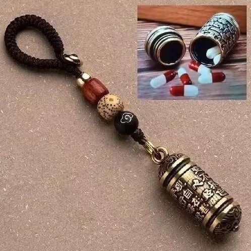 Tibetaanse Mantra pillenbox voor tas, sleutel of ketting, Antiek en Kunst, Ophalen of Verzenden