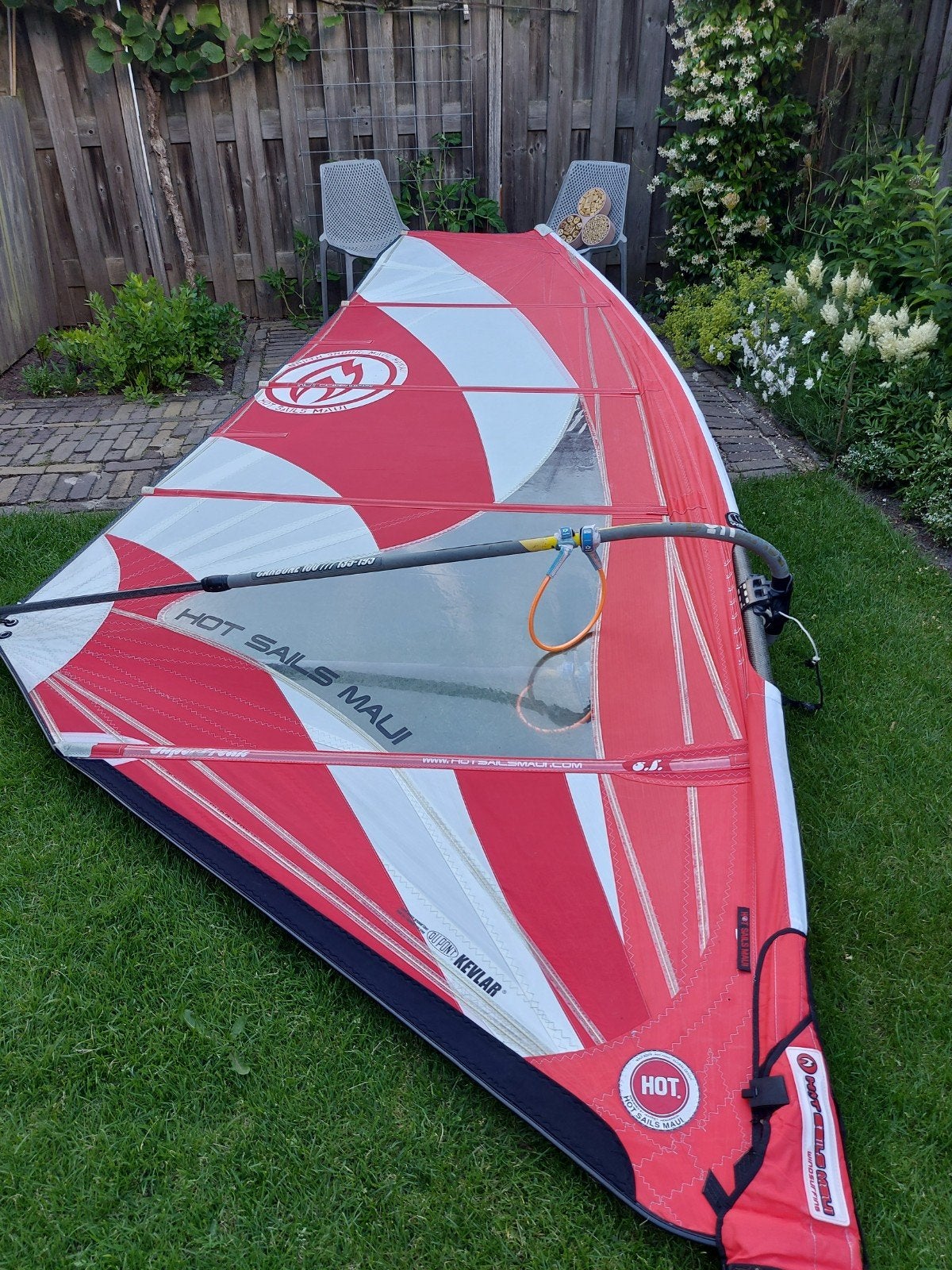 Hot Sails Maui Superfreak 5.8 m² windsurfzeil, Ophalen, Zeil, Met draagtas, 5 tot 6.5 m²