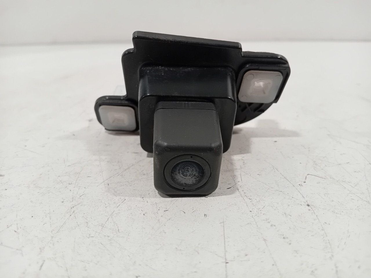 Camera achter Toyota Yaris, Auto-onderdelen, Onderdelen@venauto.nl, Van der Ven Autorecycling B.V., Gebruikt, Ettenseweg 76, 4706 PB Roosendaal, The Netherlands