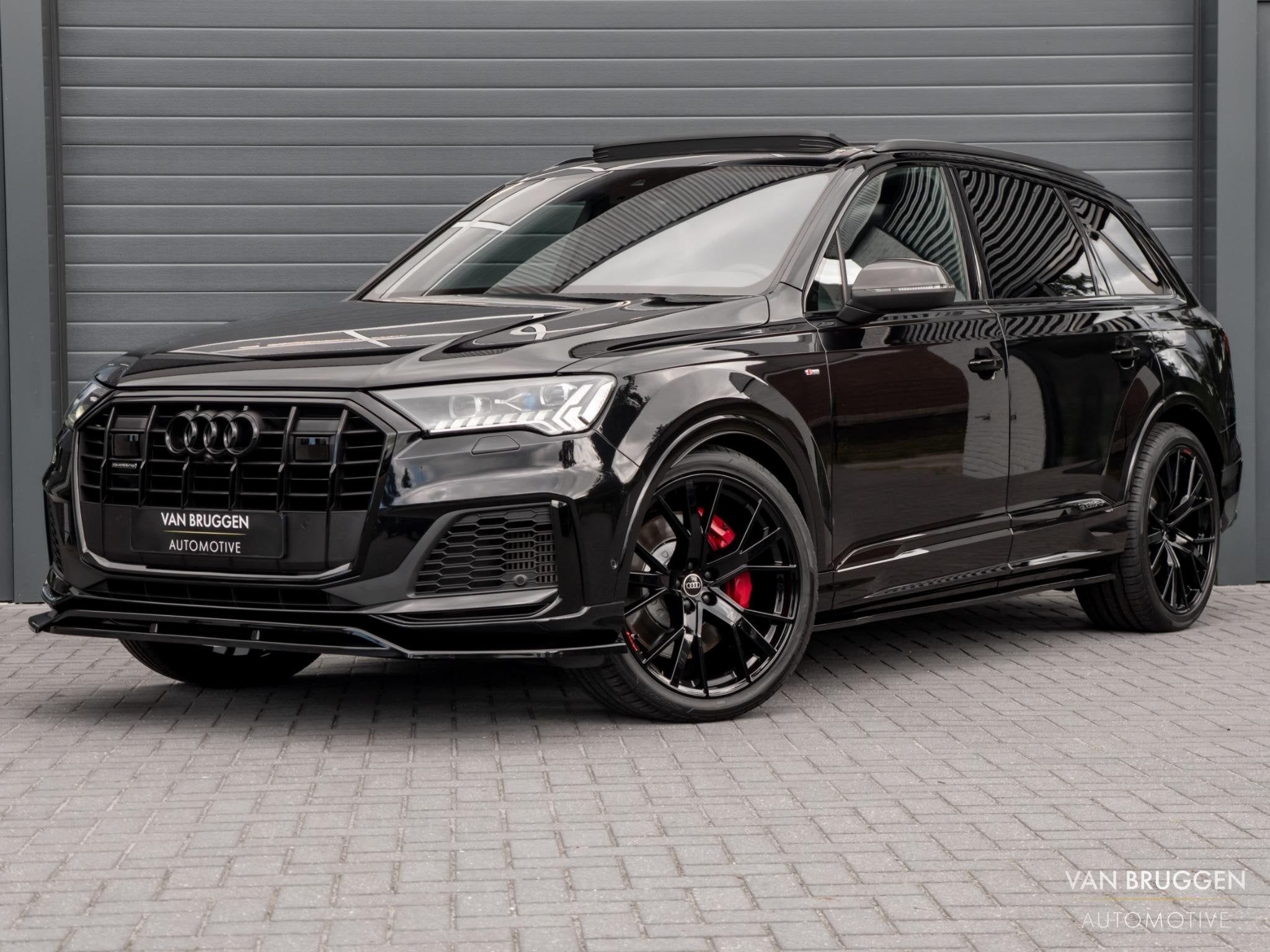 Audi Q7 60 TFSI e quattro S-Line Pano B&O RS-Stoelen Laser M, Auto's, Automaat, Dealer onderhouden, 14 kWh, Gebruikt