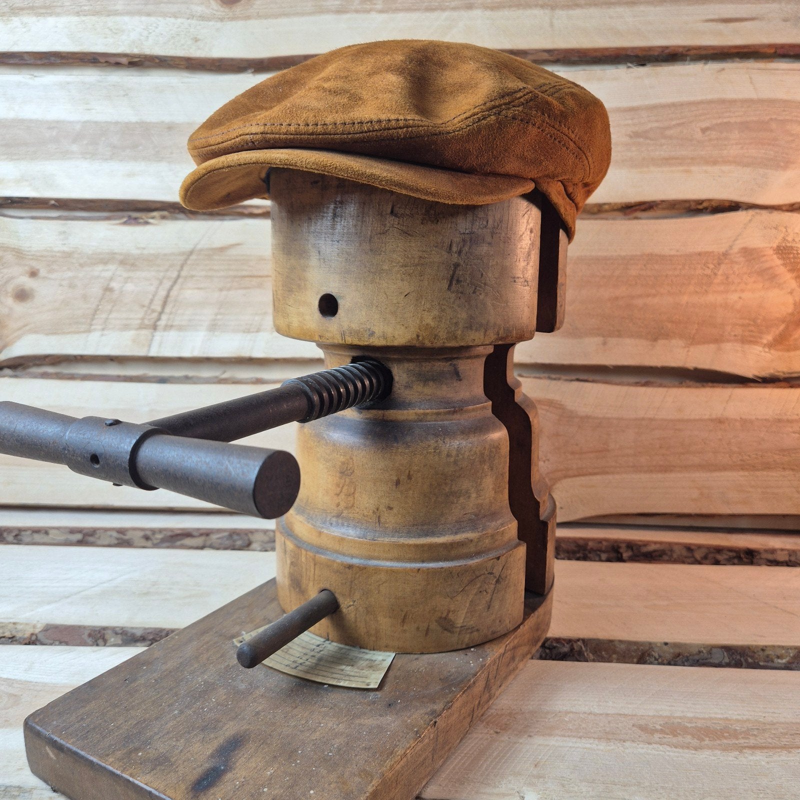 Stetson Flatcap Drivers Cap - Geiten Suède - Maat 57 - New, Kleding | Heren, Hoeden en Petten, Stetson, Nieuw, Ophalen of Verzenden