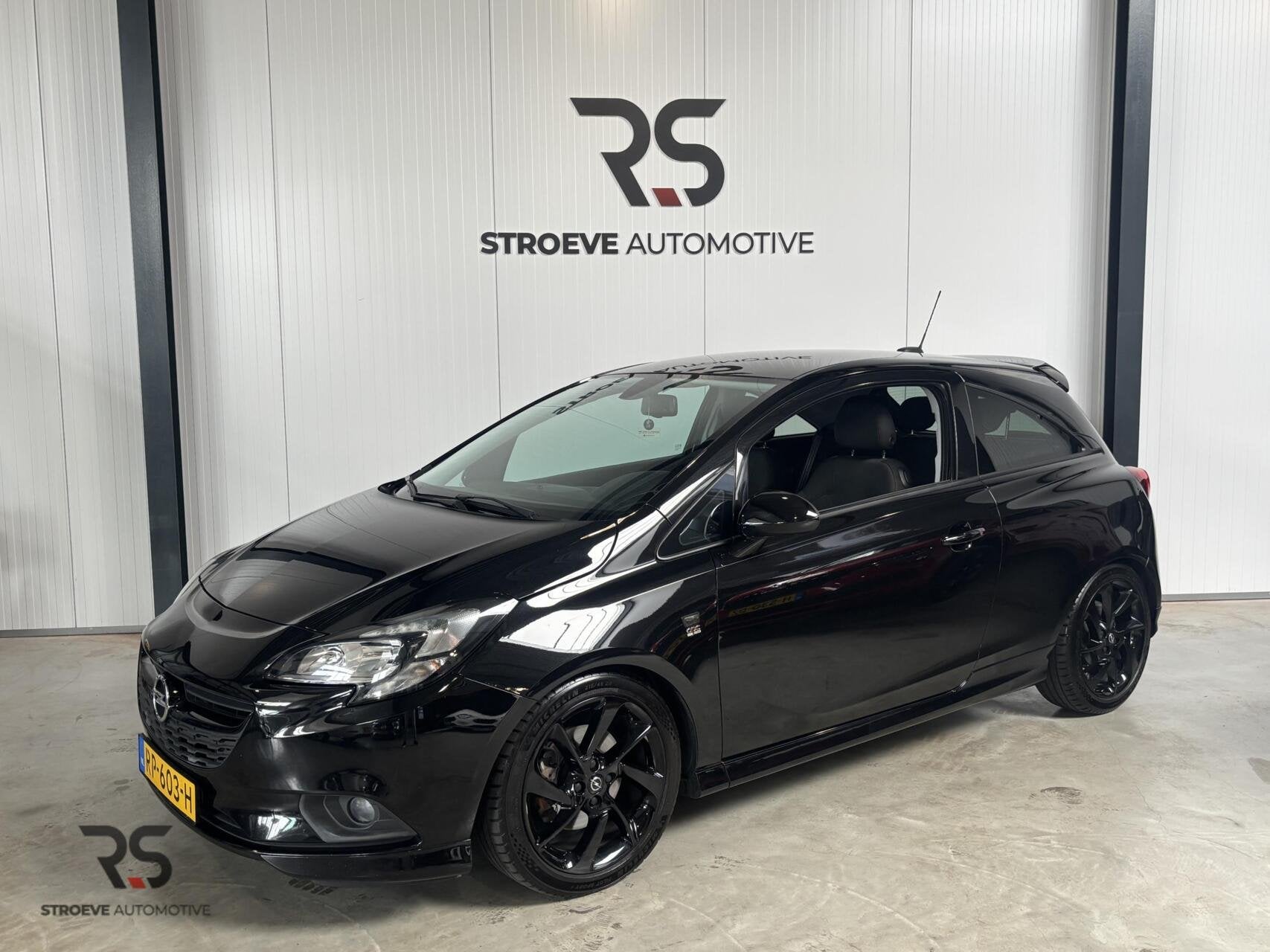 Opel Corsa 1.0 Turbo 90 pk Black Roof Edition OPC-Line | Nav, Euro 6, Origineel Nederlands, Handgeschakeld, 3 cilinders