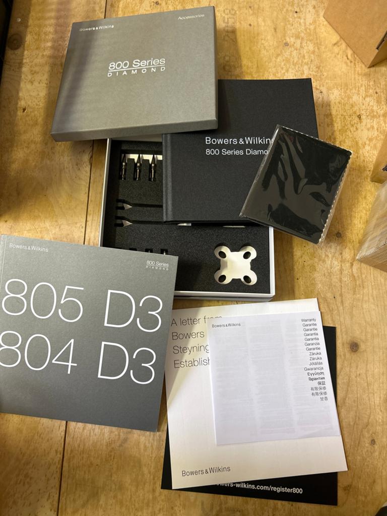 Bowers & Wilkins  805/804 D3  originele accesoires doos, Ophalen, Zo goed als nieuw, Bowers & Wilkins (B&W), 120 watt of meer