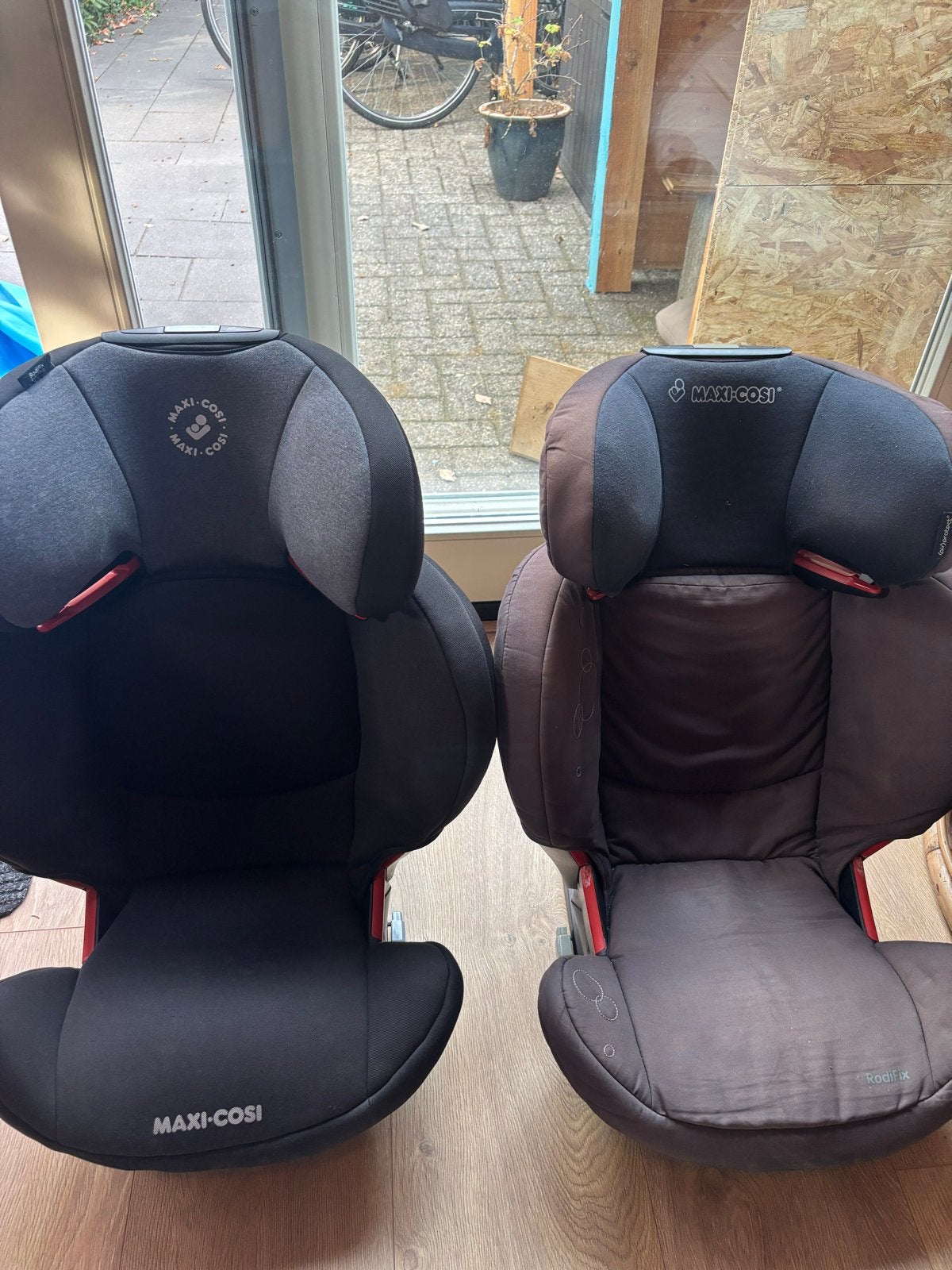 Maxi Cosi Rodifix autostoel 2x, Ophalen, Autogordel of Isofix, Gebruikt, 15 t/m 36 kg