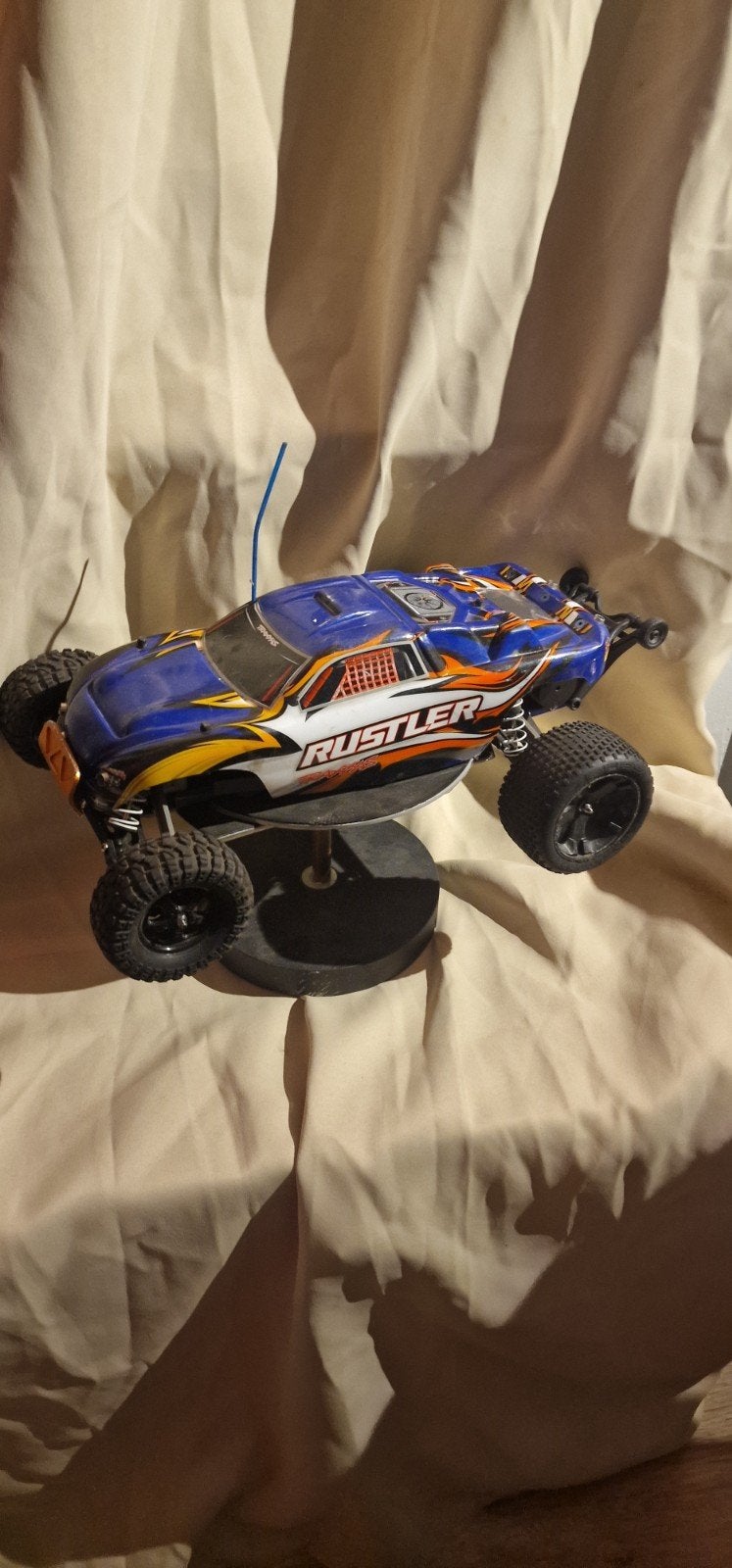 super snelle Traxxas Rustler 2WD RC Auto - Rtr, Elektro, Gebruikt, Auto offroad, Ophalen of Verzenden