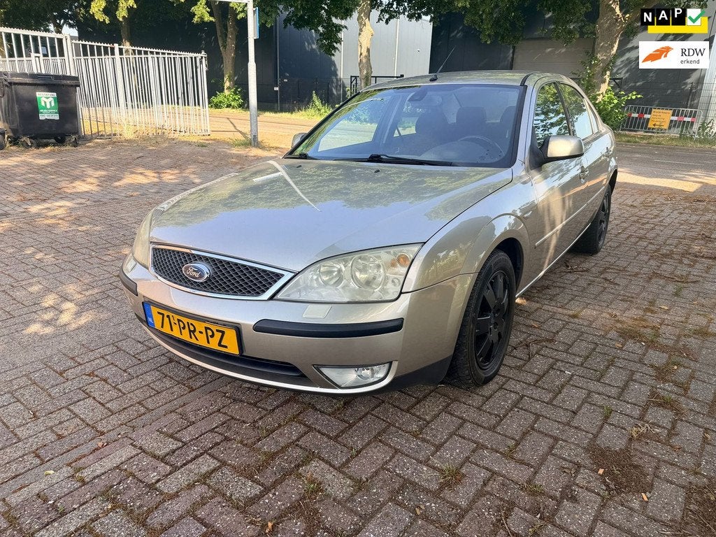 Ford Mondeo 1.8 Benzine - APK 02-2027 - Airco - Rijdt goed, Auto's, Ford, 125 pk, Gebruikt, 680 kg, 4 cilinders