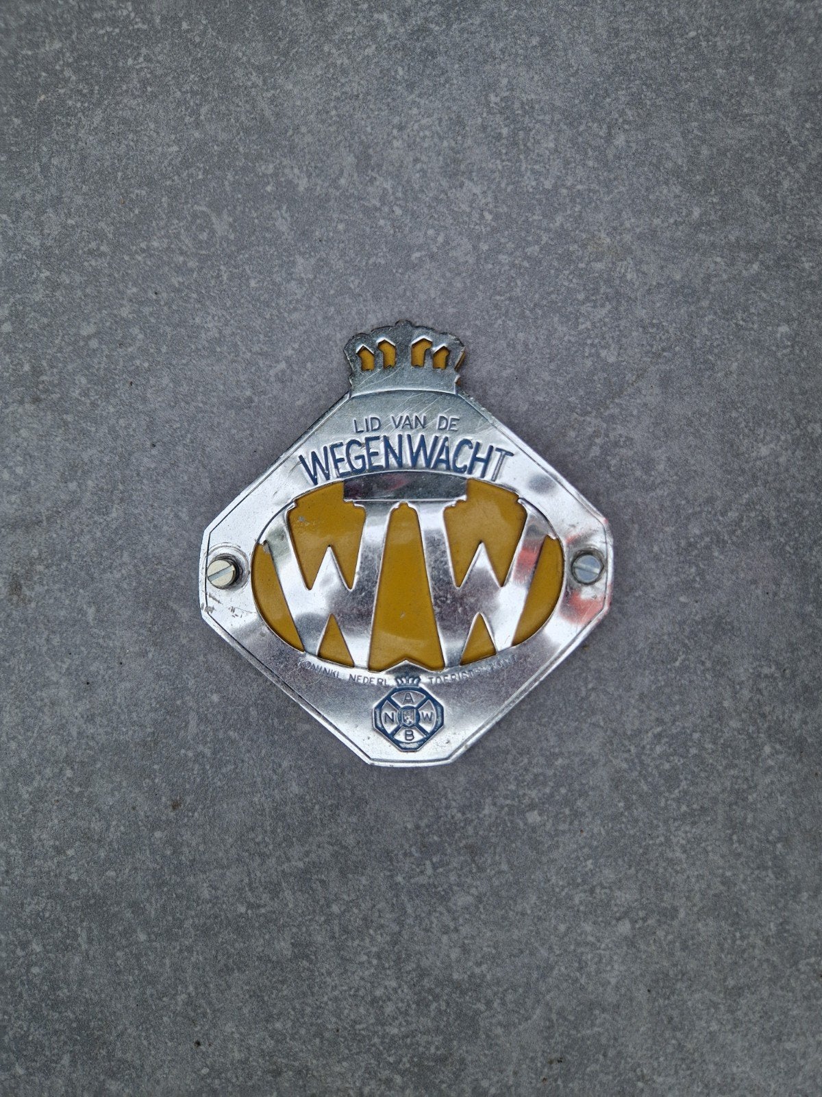 Vintage ANWB Wegenwacht grille-schildje met patina, Ophalen of Verzenden, Gebruikt