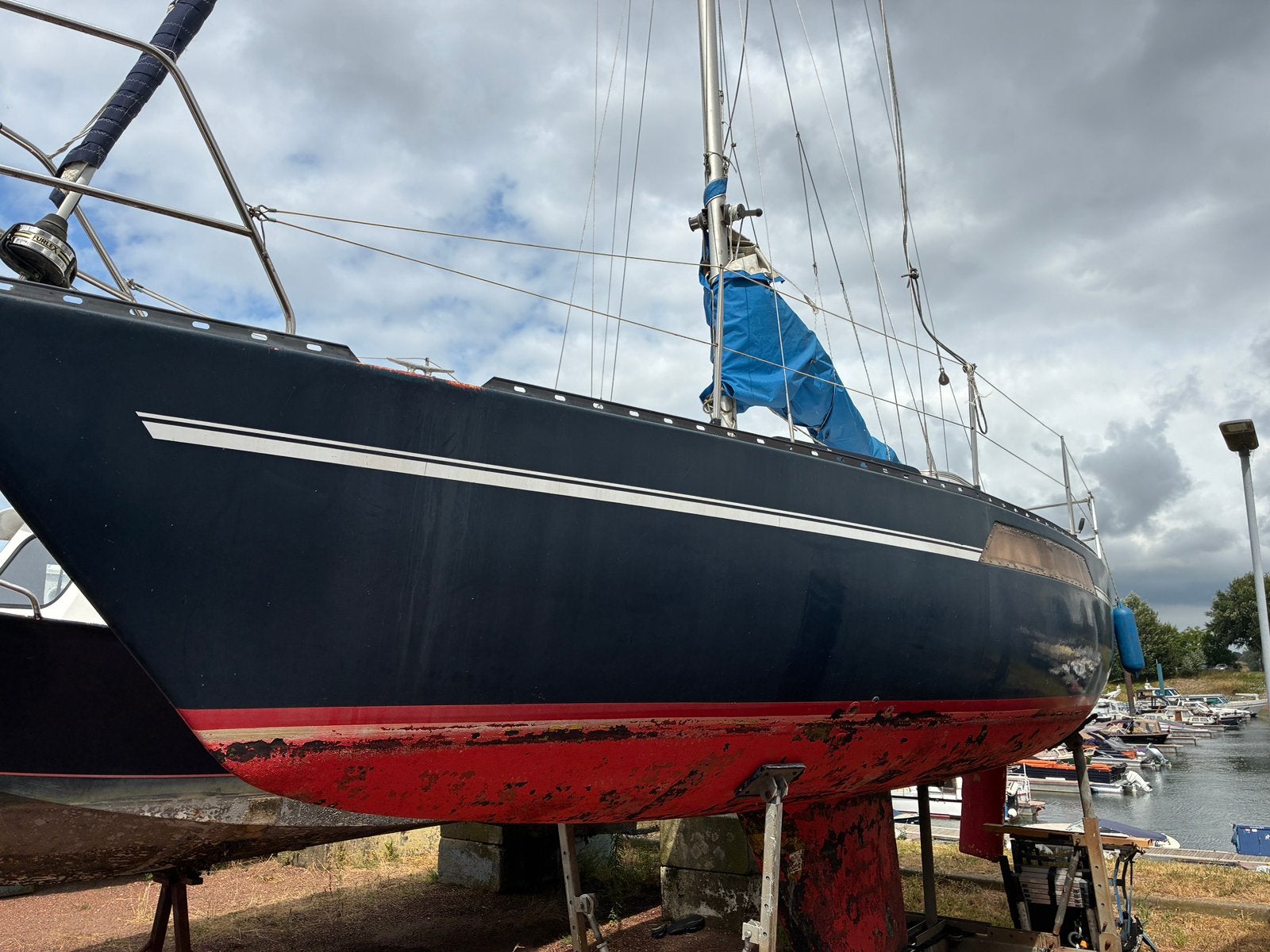 Kajuitzeilboot met rolfok en huifdak, Overige merken, Gebruikt, 1.90 meter, 21 pk
