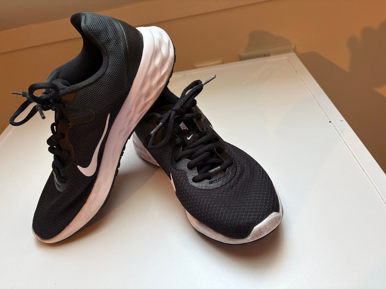 Nike, running,  sportschoenen maat 40, Ophalen of Verzenden, Zo goed als nieuw, Sportschoenen, Zwart
