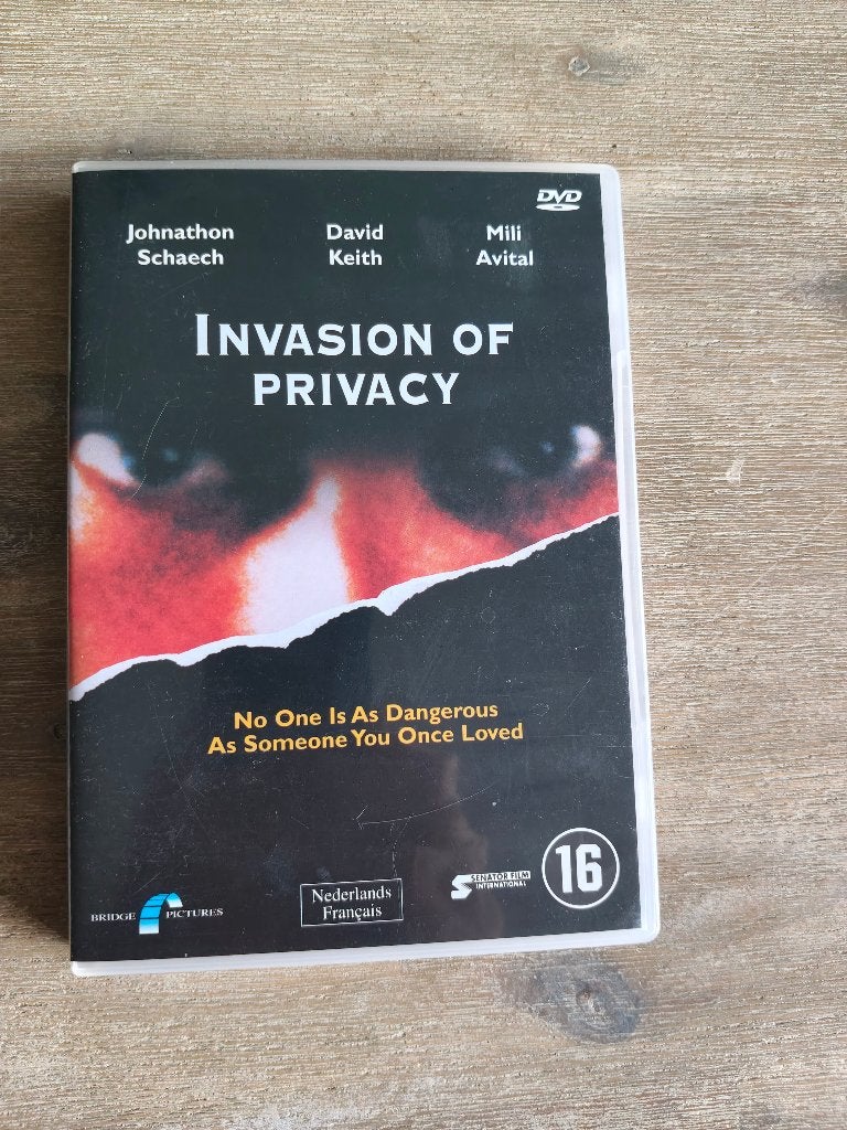 5401 invasion of privacy, Alle leeftijden, Verzenden, 2000 tot heden, Zo goed als nieuw