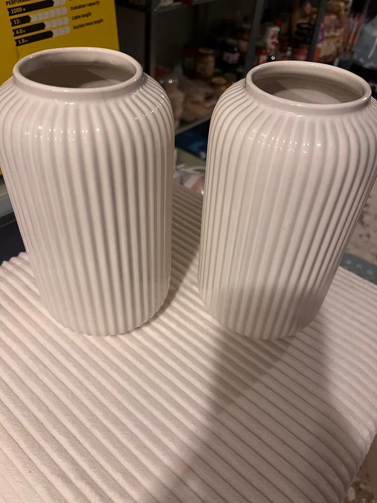 2 vazen van Ikea, Huis en Inrichting, Woonaccessoires | Vazen, Ophalen, Overige kleuren, Minder dan 50 cm, Glas