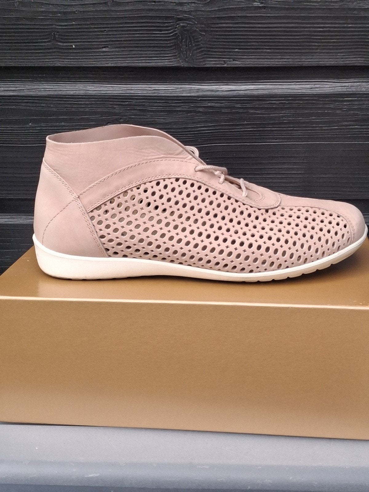 Lichte dames schoenen, Ophalen, Zo goed als nieuw