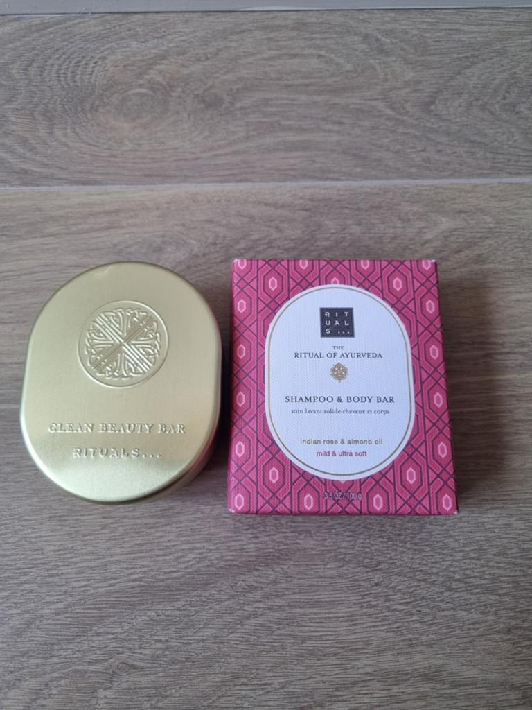 Rituals Shampoo & Body Bar + Travel Box Ayurveda, Ophalen of Verzenden, Nieuw, Gehele gezicht