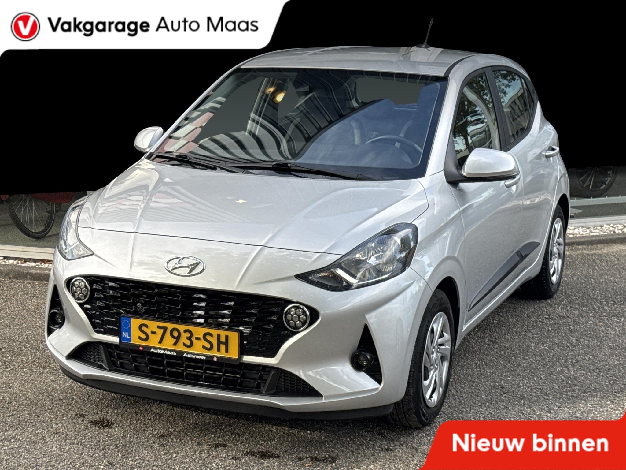 Hyundai i10 1.0 Comfort Smart Airco/ Navi/ CarPlay/ Trekhaak, Auto's, Voorwielaandrijving, Start-stop-systeem, Stof, Gebruikt