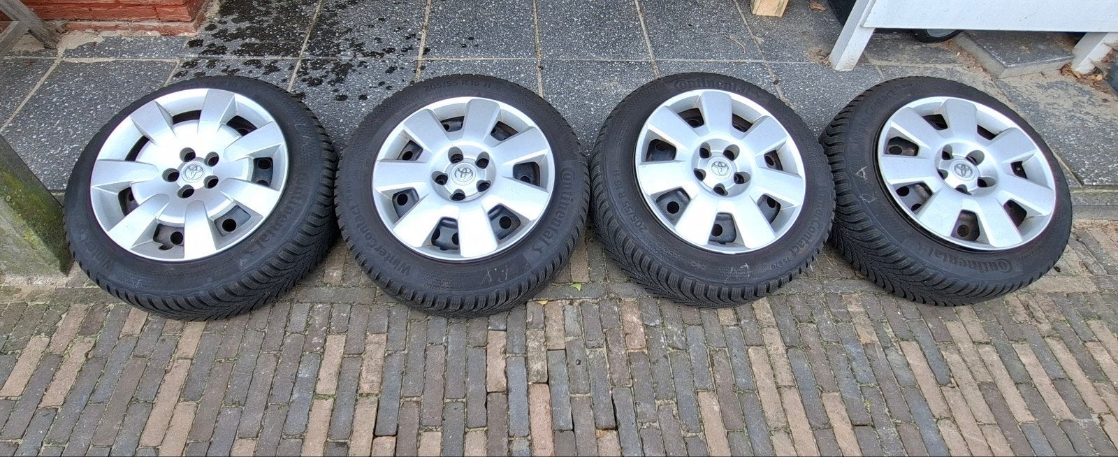 4 winterbanden op velg, Continental WinterContact TS 870, Ophalen, Gebruikt, 16 inch, Banden en Velgen