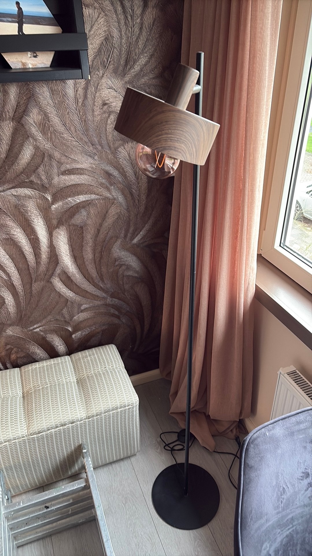 Lamp walnoot, Ophalen, Zo goed als nieuw, 150 tot 200 cm