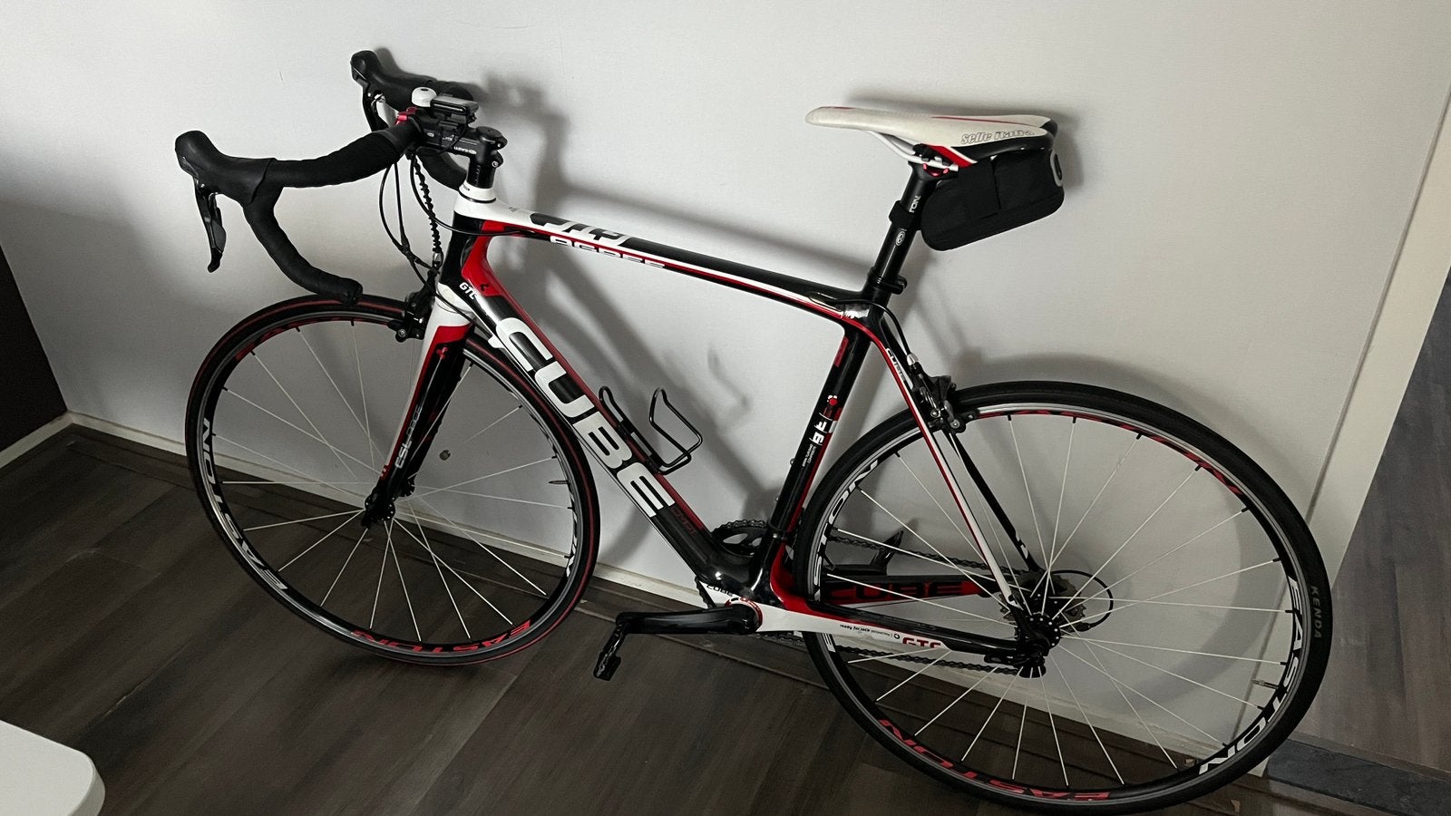 Racefiets Cube GTC Agree framemaat 58, Fietsen en Brommers, Carbon, Velgrem, Zo goed als nieuw, 57 tot 61 cm