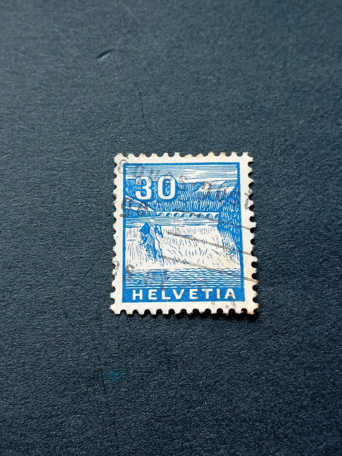 Zeldzame Helvetia 30 cent postzegel, Ophalen of Verzenden, Gestempeld
