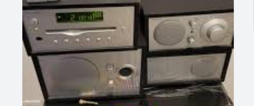 Tivoli Audio Model Two met Subwoofer CD Radio en mono setup, Ophalen, Zo goed als nieuw, Cd-speler, Overige merken