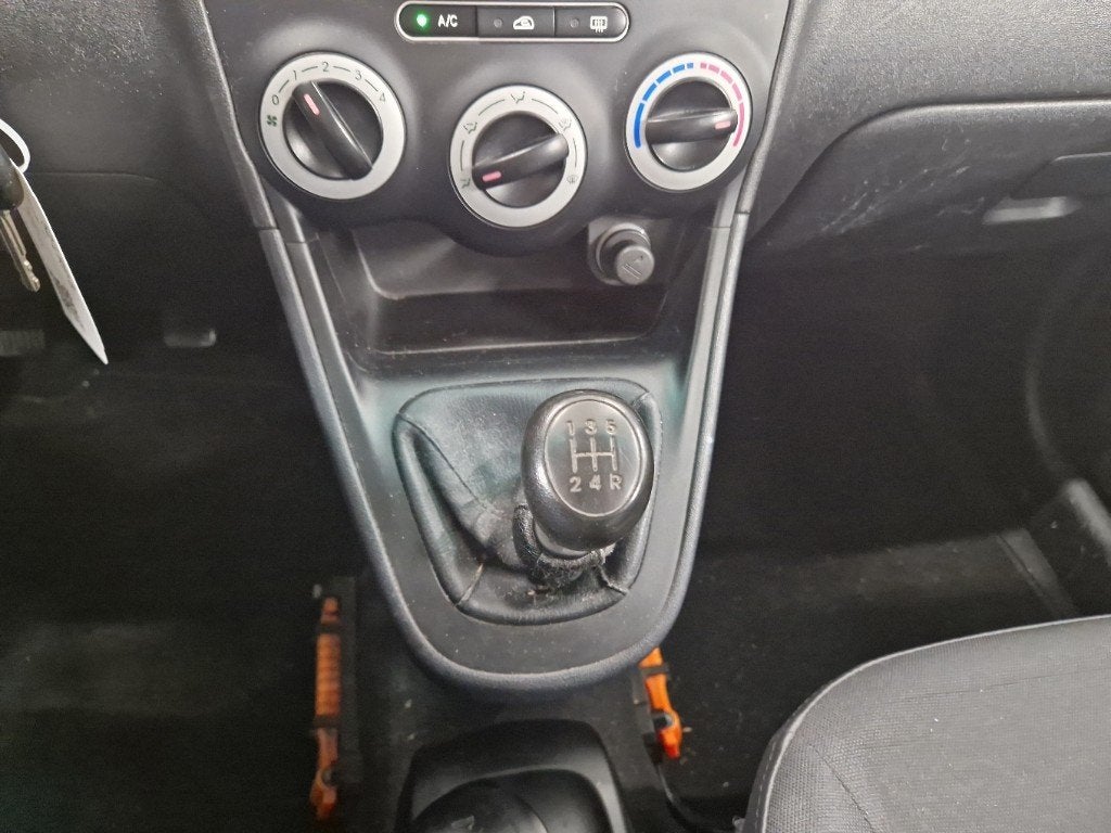 Foto 10 van Hyundai I10 1.1 Active Cool 1E EIGENAAR|AIRCO|NAP|NEWAPK