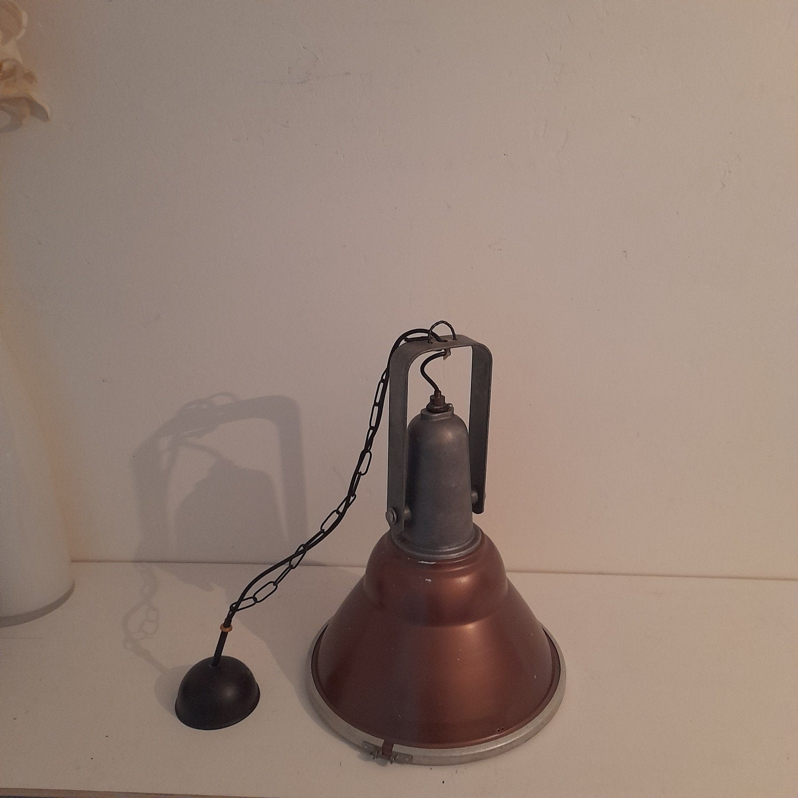 Best wel een Zware  hanglamp, Ophalen, Minder dan 50 cm