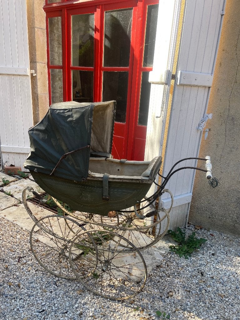 Antieke kinderwagen - compleet, intact, restauratie nodig, Ophalen