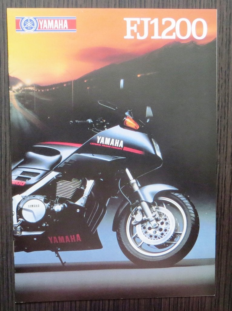 Folder Yamaha FJ 1200 - 1987 - 8 blz (Engels), Verzenden, Yamaha