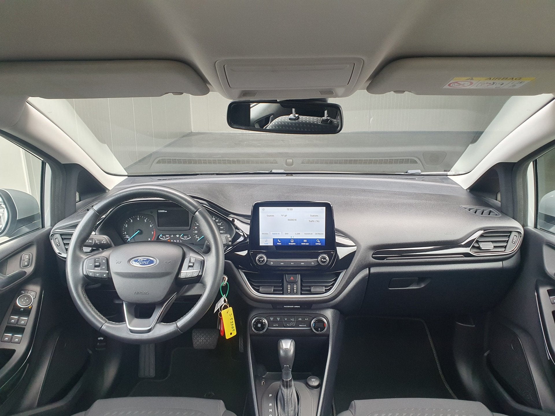 Ford Fiesta 1.0 EcoBoost Titanium NAVI/PDC/CRUISE/CLIMA/LMV, Automatische klimaatregeling, Gebruikt, 49 €/maand, Bedrijf