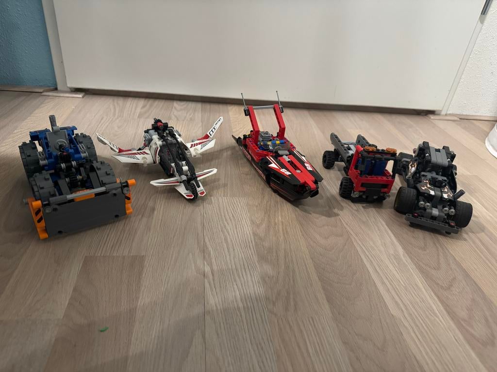 5 LEGO Technic sets: 42071, 42057, 42084, 42089, 42046, Ophalen of Verzenden, Gebruikt, Complete set, Lego