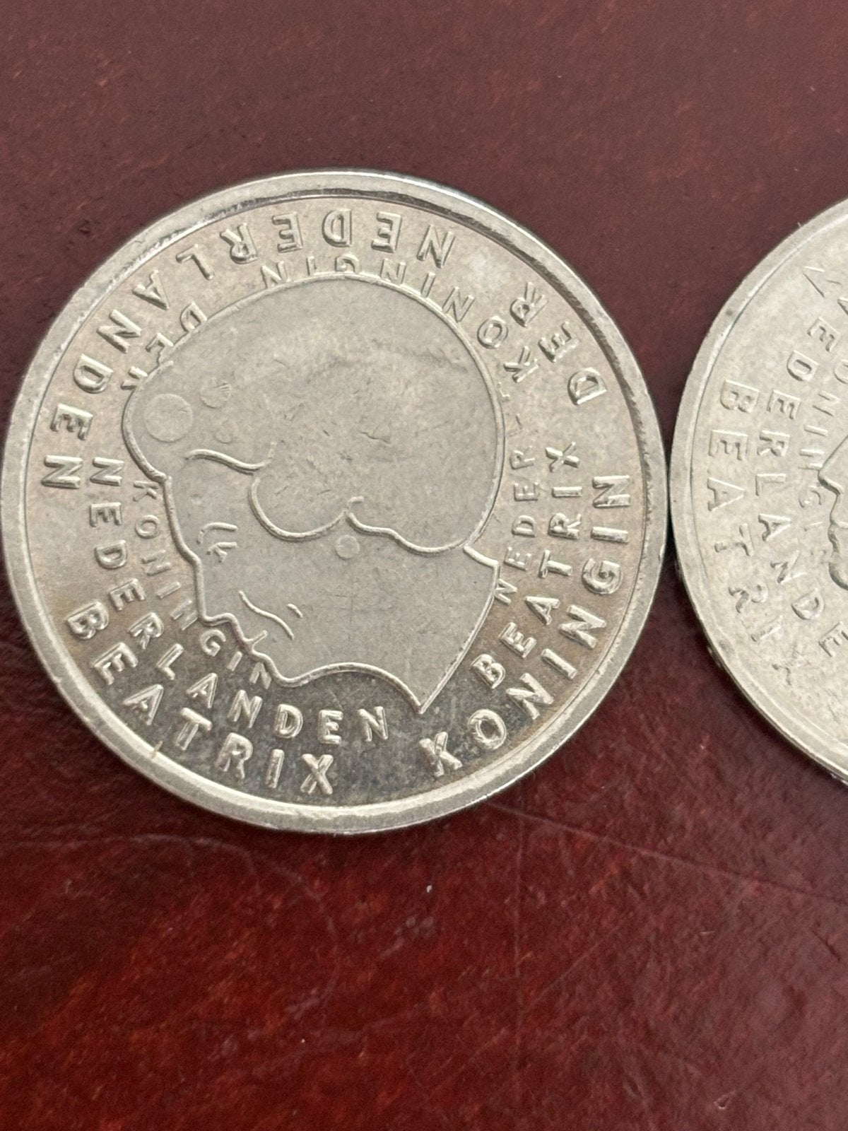 2x 1 gulden munt Koningin Beatrix 2001, Ophalen of Verzenden, Koningin Beatrix, 1 gulden, Losse munt