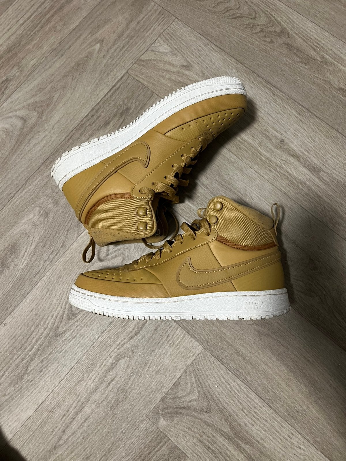 Nike Court Borough Mid 2 Winter Boot, Ophalen of Verzenden, Zo goed als nieuw, Overige kleuren, Boots