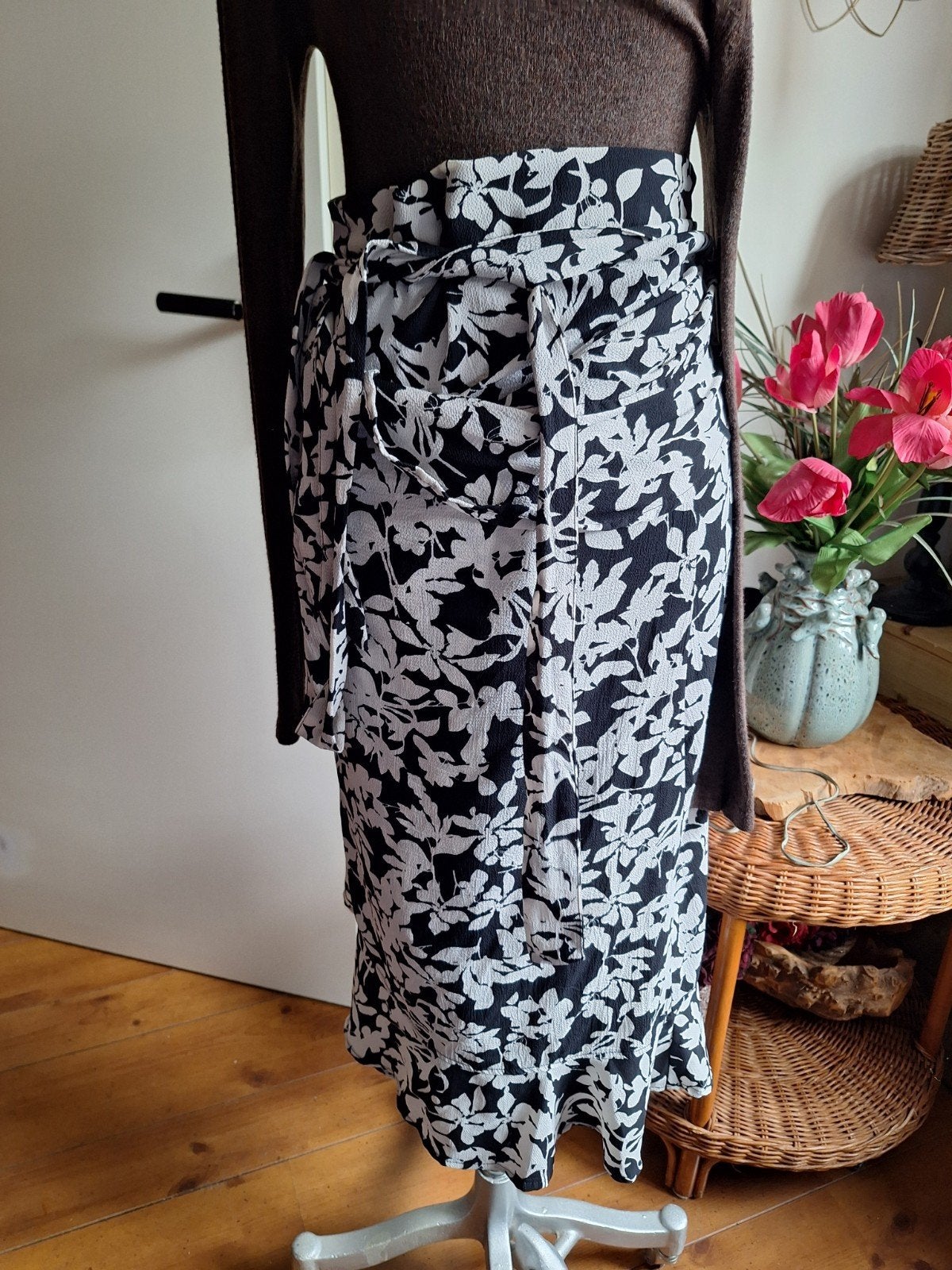 Wikkelrok rok maat 50, Kleding | Dames, Rokken, Zwart, Maat 46/48 (XL) of groter, Ophalen of Verzenden, Zo goed als nieuw