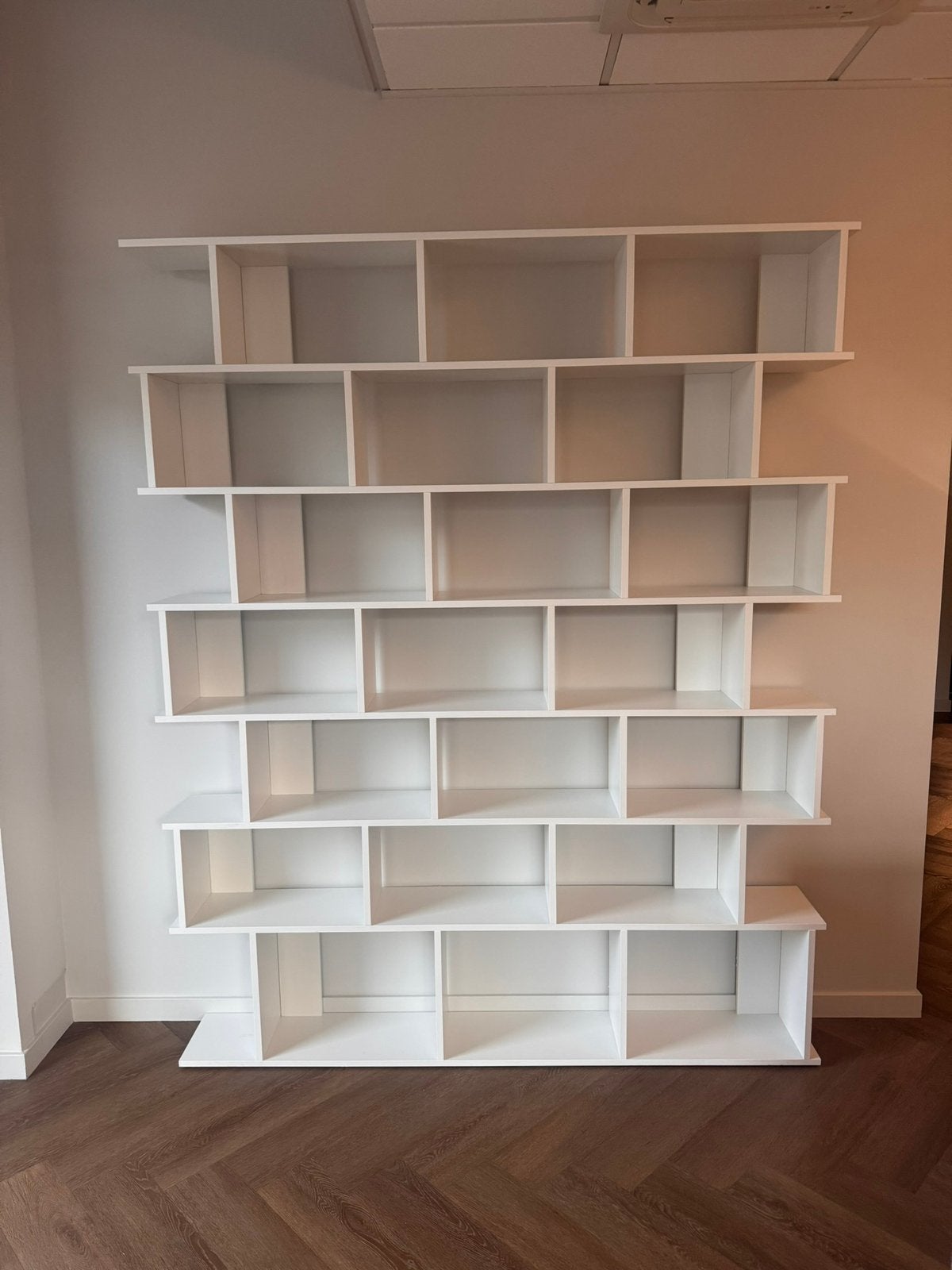 Nieuwe Tylko vakkenkast wit – 180 x 223 cm , design kast, Ophalen, Zo goed als nieuw, 25 tot 50 cm, 150 tot 200 cm