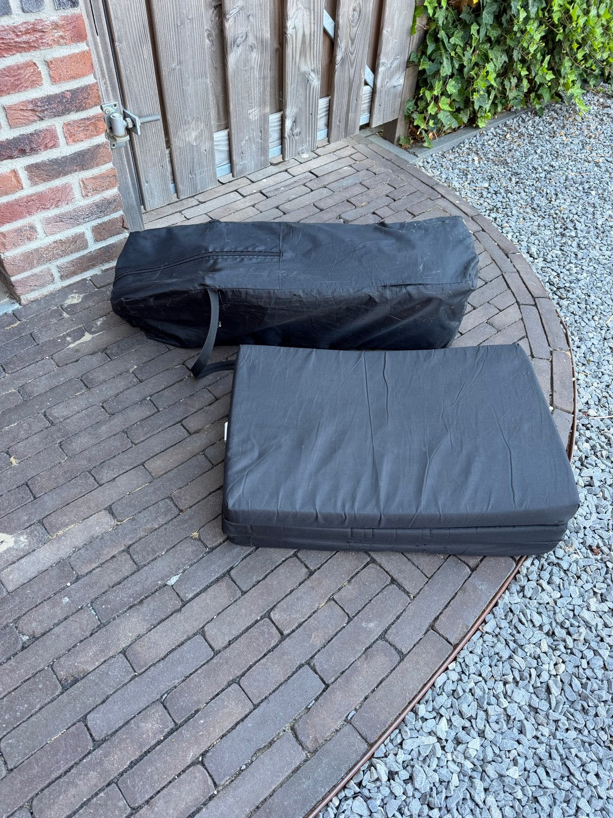 Campingbedje/reisbedje met matras en draagtas, Ophalen, Gebruikt, Tot en met 2