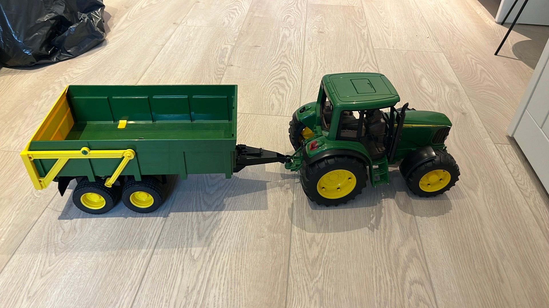 John Deere teactor met aanhangwagen, Ophalen of Verzenden, Zo goed als nieuw