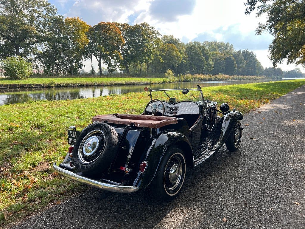 MG TD 1952 Body off Gerestaureerd, foto 3