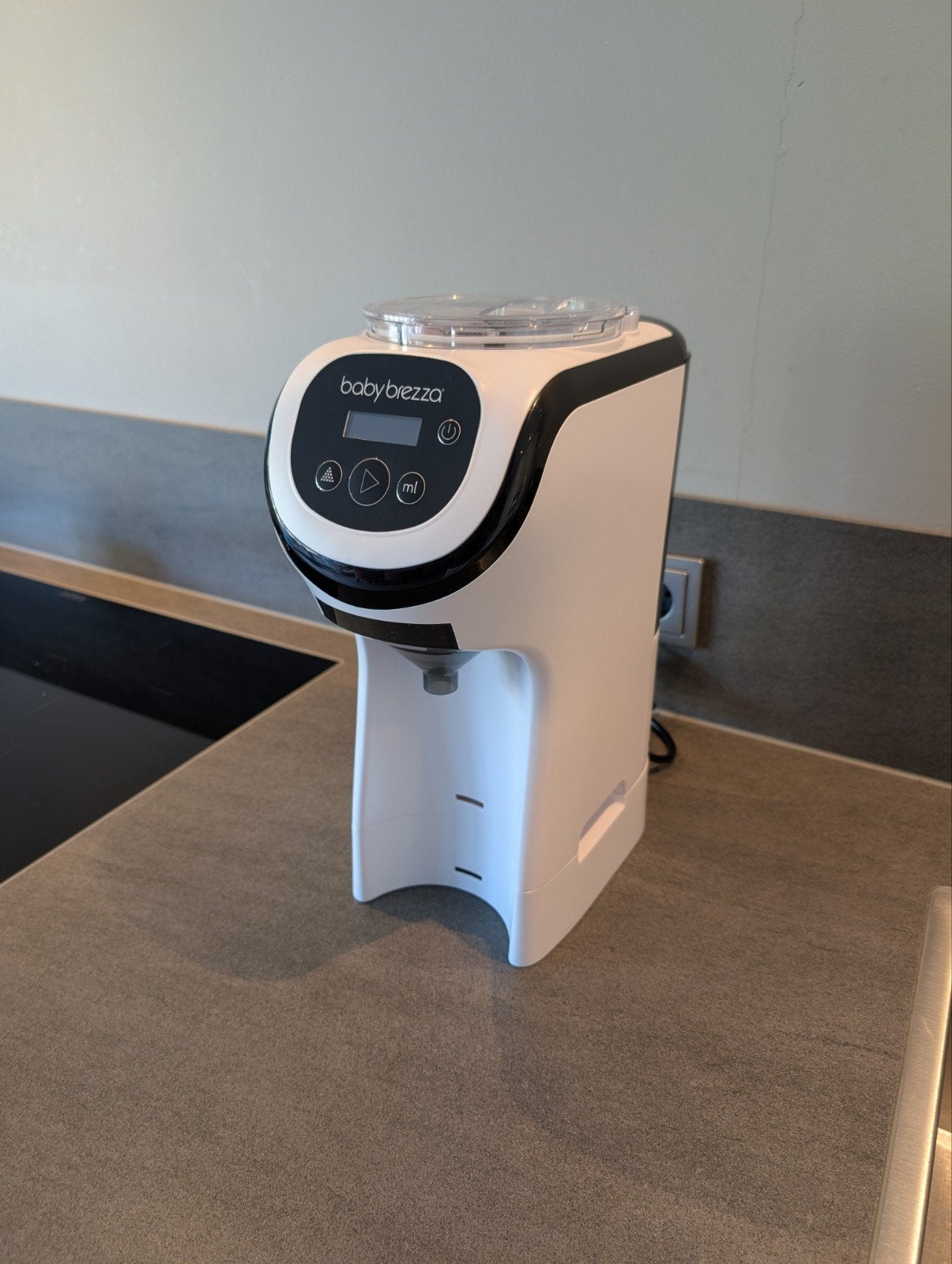 Baby Brezza Formula Pro Mini - Wit, Kinderen en Baby's, Automatisch, Ophalen of Verzenden, Zo goed als nieuw, Flessenmaker