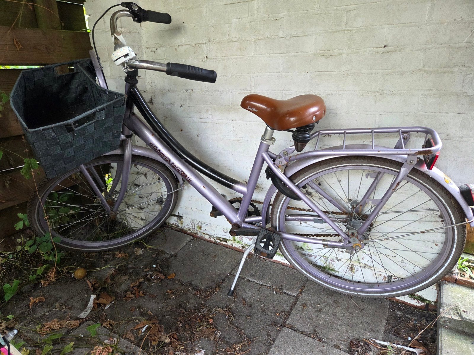 Goede paars-zwarte fiets, 24 inch, zonder kettingkast, Fietsen en Brommers, Ophalen, Gebruikt, 24 inch
