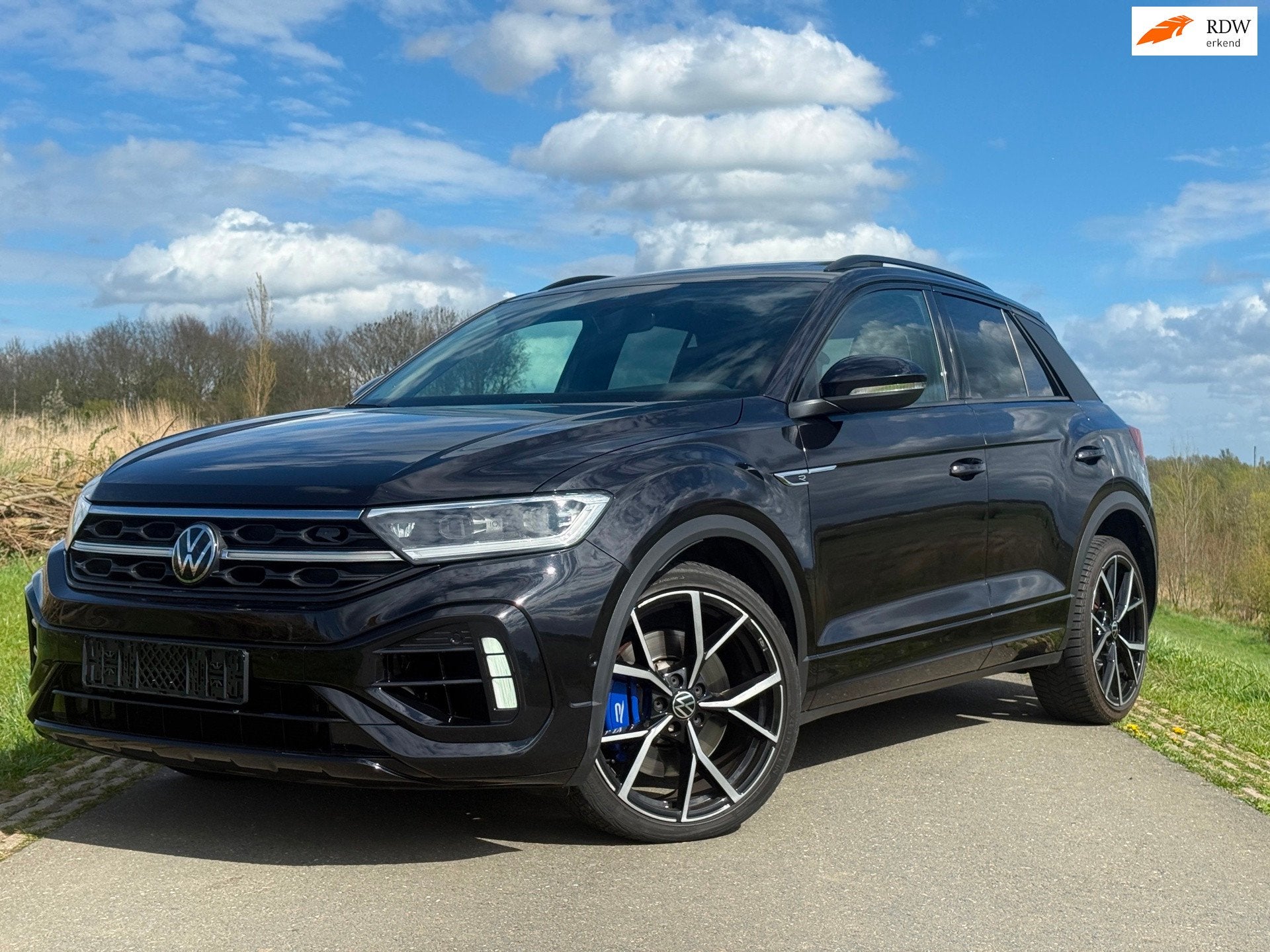 Volkswagen T-Roc R 2.0 TSI 4Motion 300PK Pano IQ-Lights, Automaat, Stof, Gebruikt, 4 cilinders