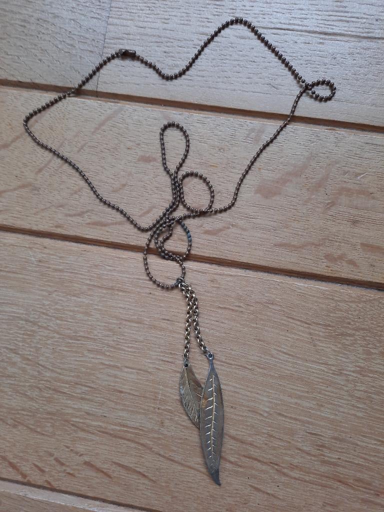 Ketting goud kleurig met veren, Ophalen of Verzenden, Goud, Overige materialen
