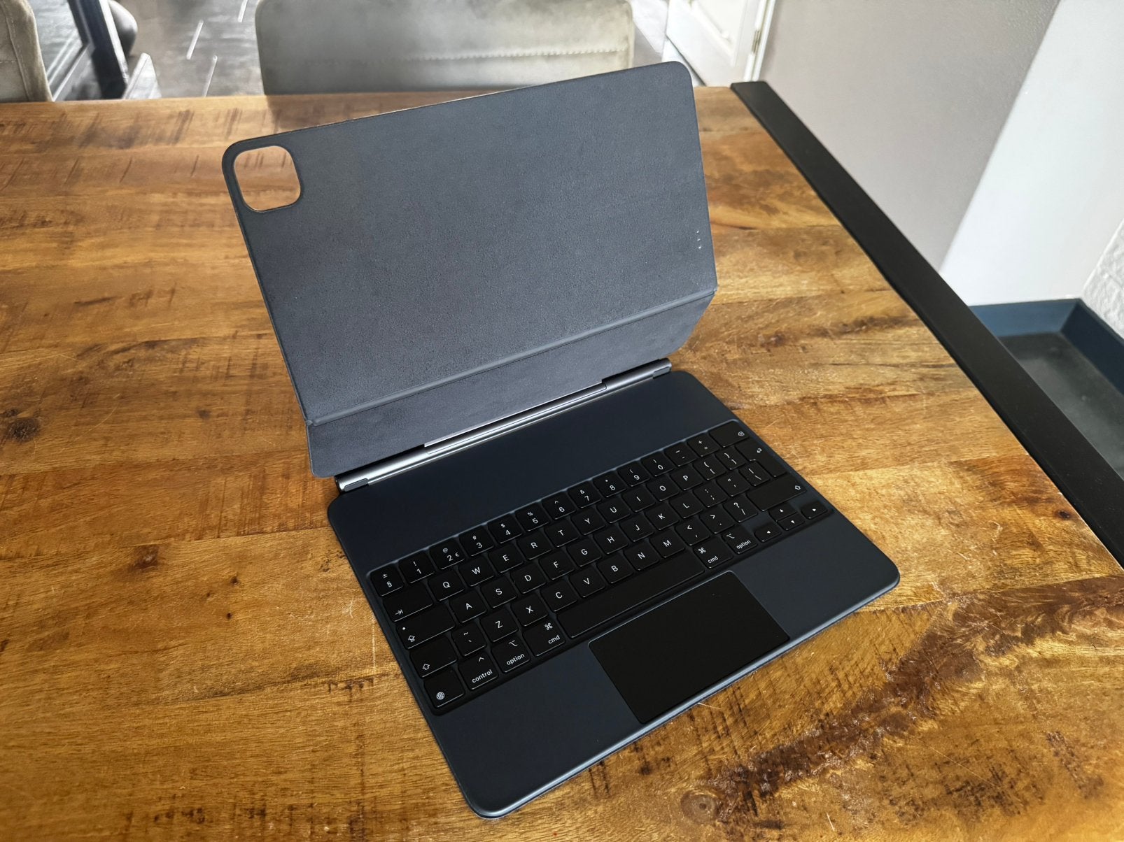 Magic Keyboard Zwart - Nederlands - voor iPad Pro 12.9, Ophalen, Zo goed als nieuw, Apple, Bescherming voor- en achterkant