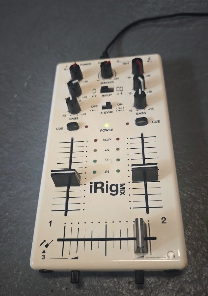 IK Multimedia iRig MIX, Muziek en Instrumenten, Mengpanelen, Gebruikt, Minder dan 5 kanalen, Ophalen