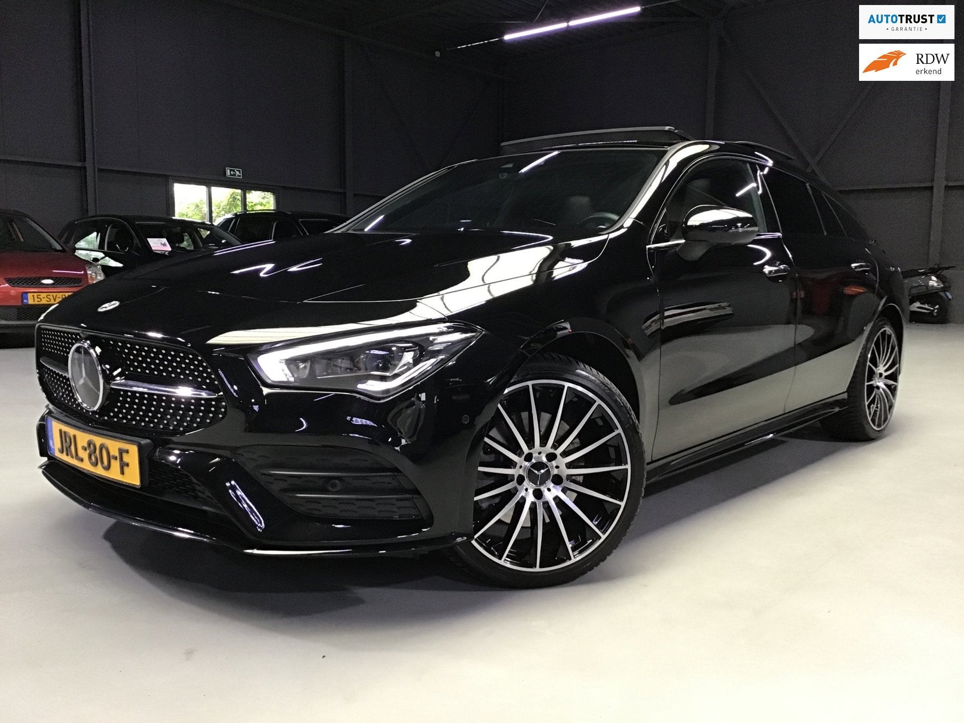 Mercedes-Benz CLA-klasse Shooting Brake 250 e AMG Line I Dea, Auto's, Gebruikt, 4 cilinders, 15 kWh, 1645 kg