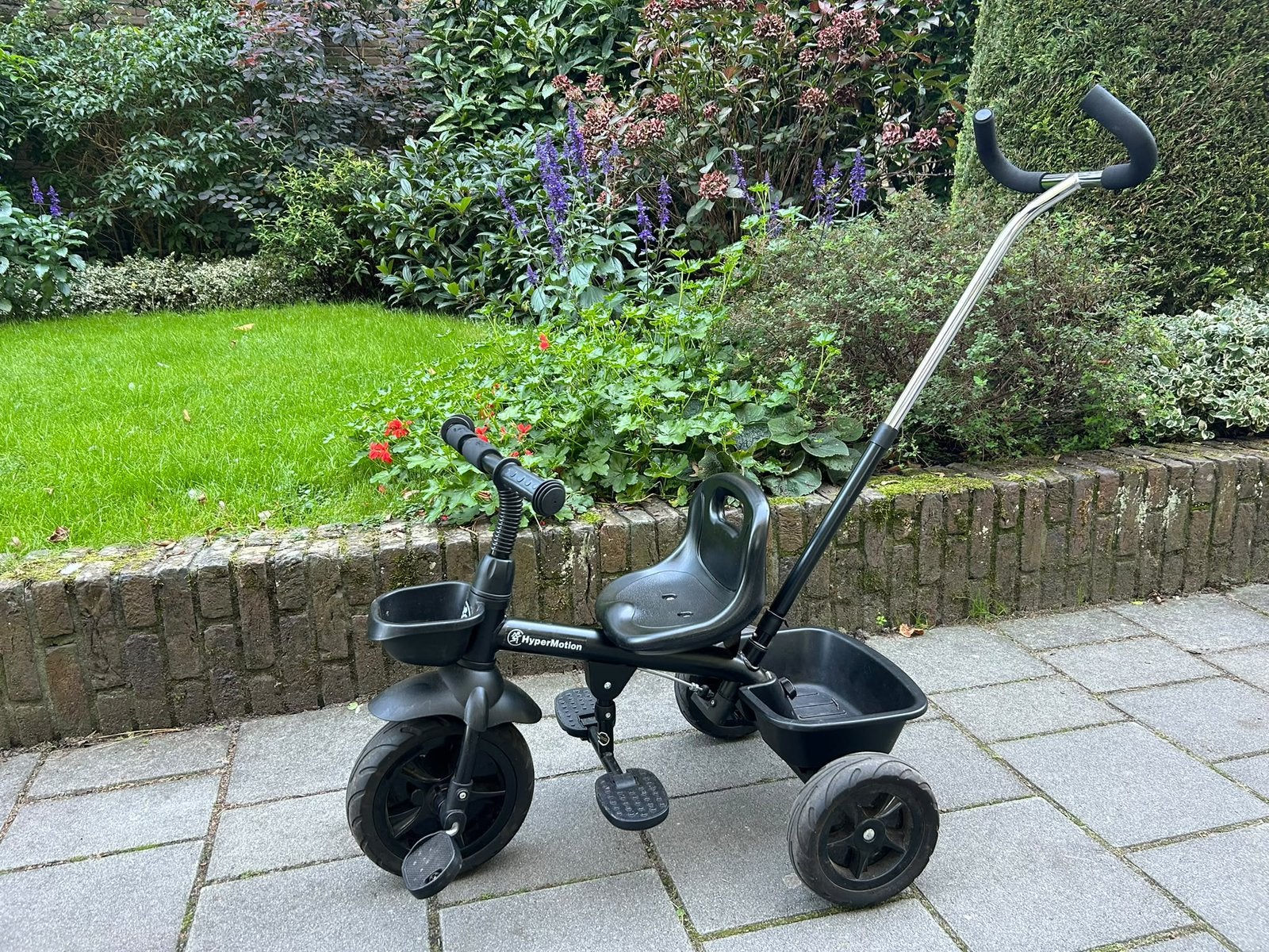 HyperMotion driewieler met duwstang – zwart, Ophalen, Zo goed als nieuw