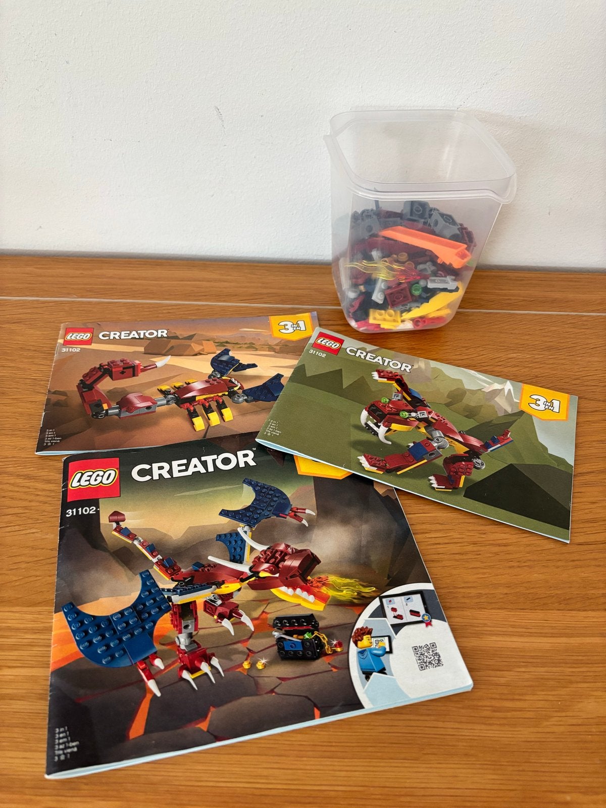 LEGO Creator 31102 Vuur Draak 3-in-1 set, Ophalen of Verzenden, Zo goed als nieuw