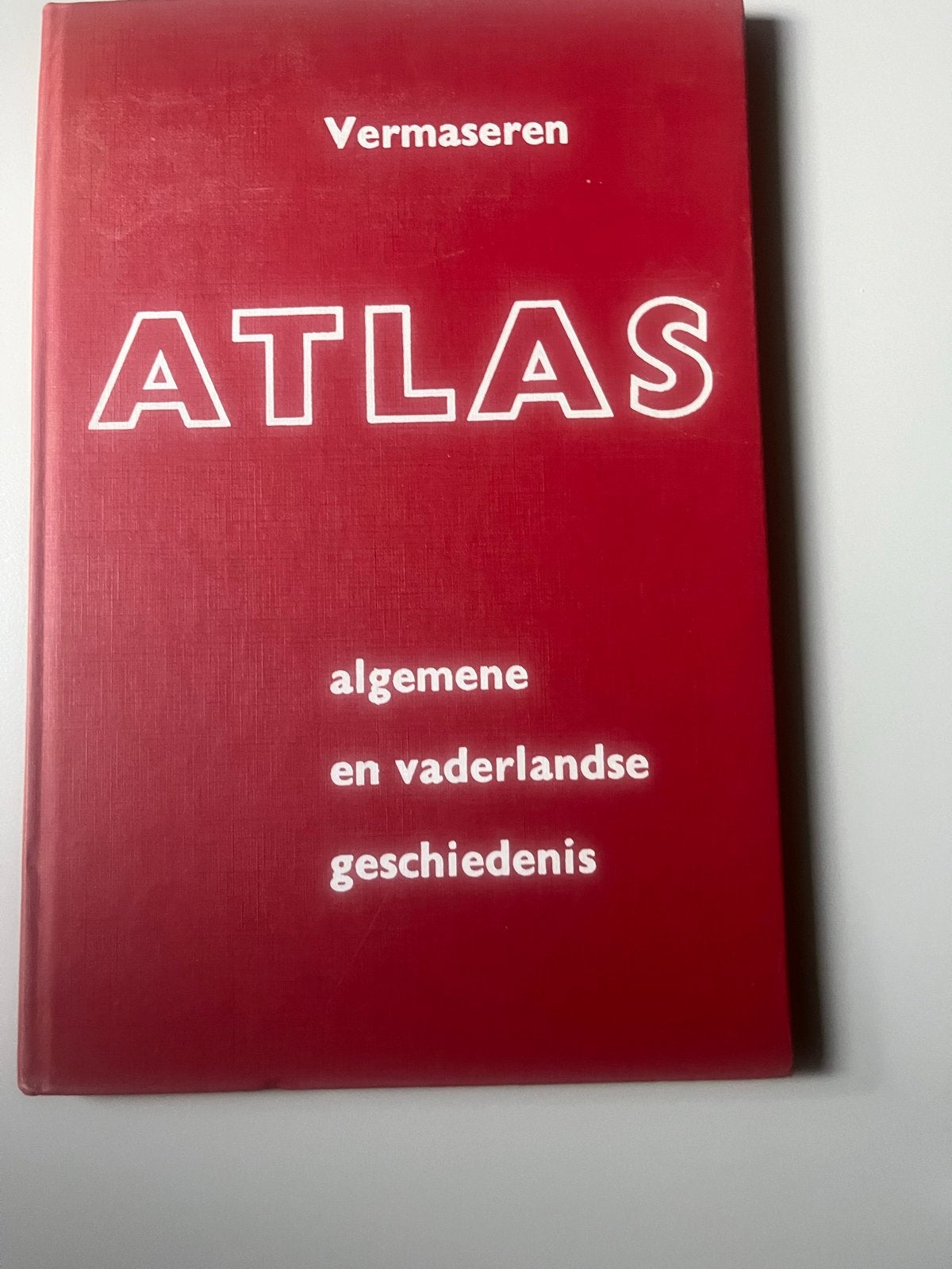 Atlas Algemene en Vaderlandse Geschiedenis Vermaseren, Boeken, Gelezen, Overige atlassen, Ophalen of Verzenden, 1800 tot 2000