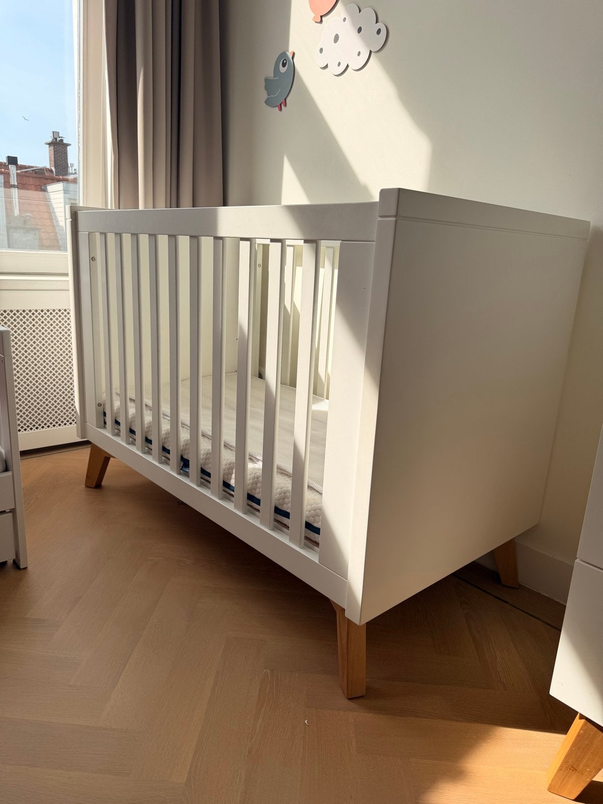 3x Ledikant TWF Mika 120x60 - Wit - incl. Aerosleepmatras, Kinderen en Baby's, Babywiegjes en Ledikanten, Zo goed als nieuw, Ledikant