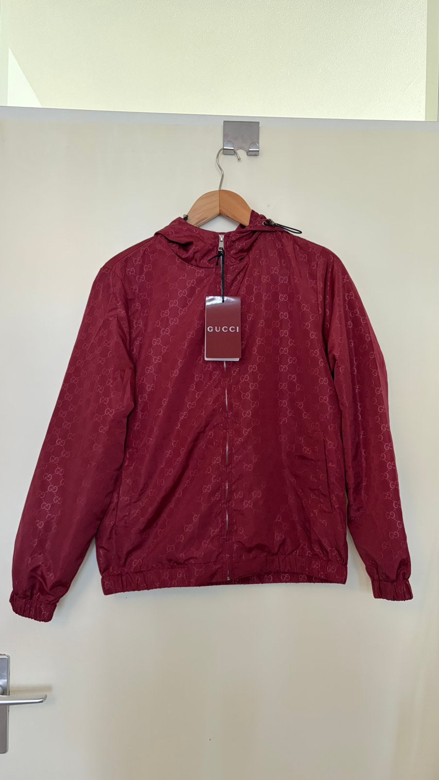 Gucci Windbreaker (Maat S), Ophalen, Nieuw, Maat 46 (S) of kleiner, Rood