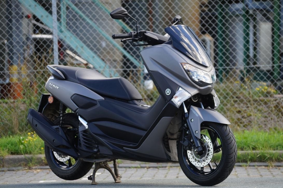 YAMAHA NMAX 155 (bj 2020), Motoren, Scooter, Motorrijbewijs A, Bedrijf, Onbekend